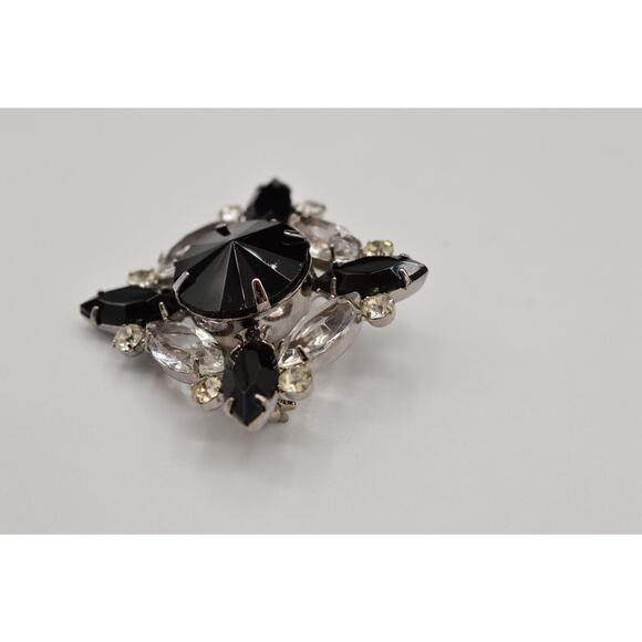 Vintage Crystal Pin Brooch Sparkling Black Clear Rhinestone Marquise 1980s Bin1 - Picture 3 of 7